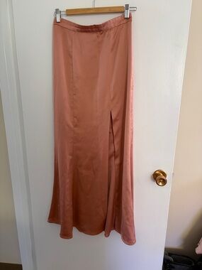 Fame and Partners long satin maxi skirt size 4
